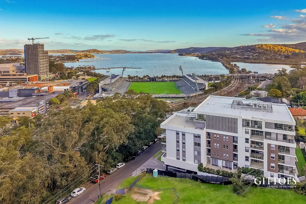 608/8 Kendall Street, Gosford, NSW 2250