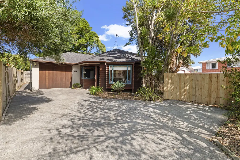 Pakuranga 3房  Motivated Seller - Make Your Offer!
