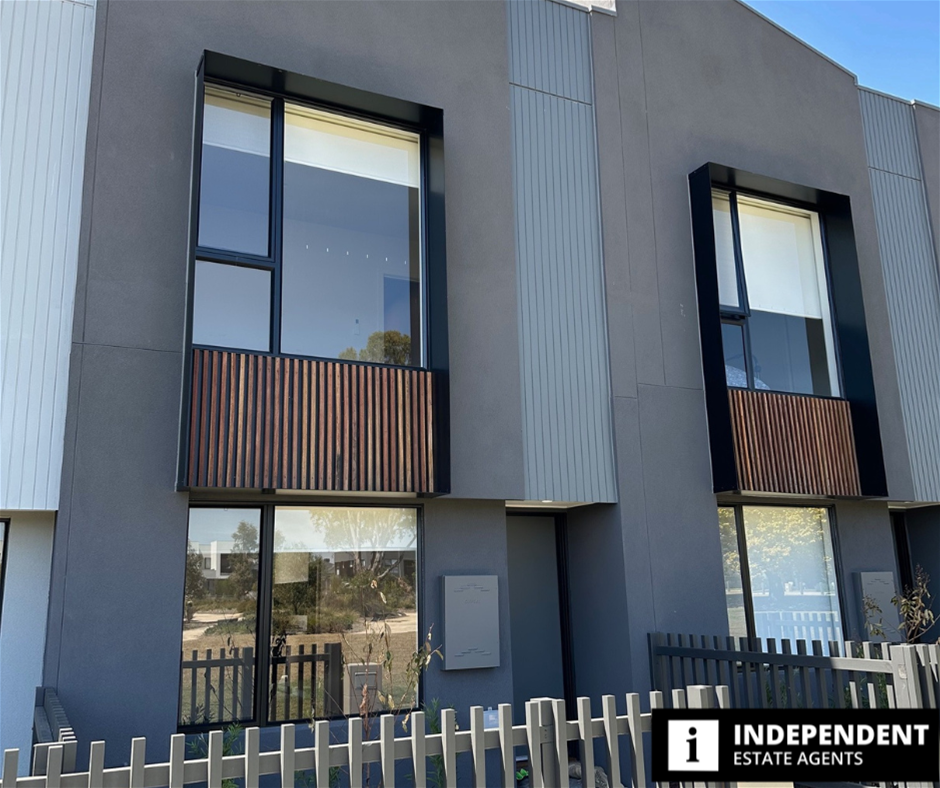 8 ALLEMANDE WALK, CRANBOURNE SOUTH VIC 3977, 0 ਕਮਰੇ, 0 ਬਾਥਰੂਮ, Townhouse