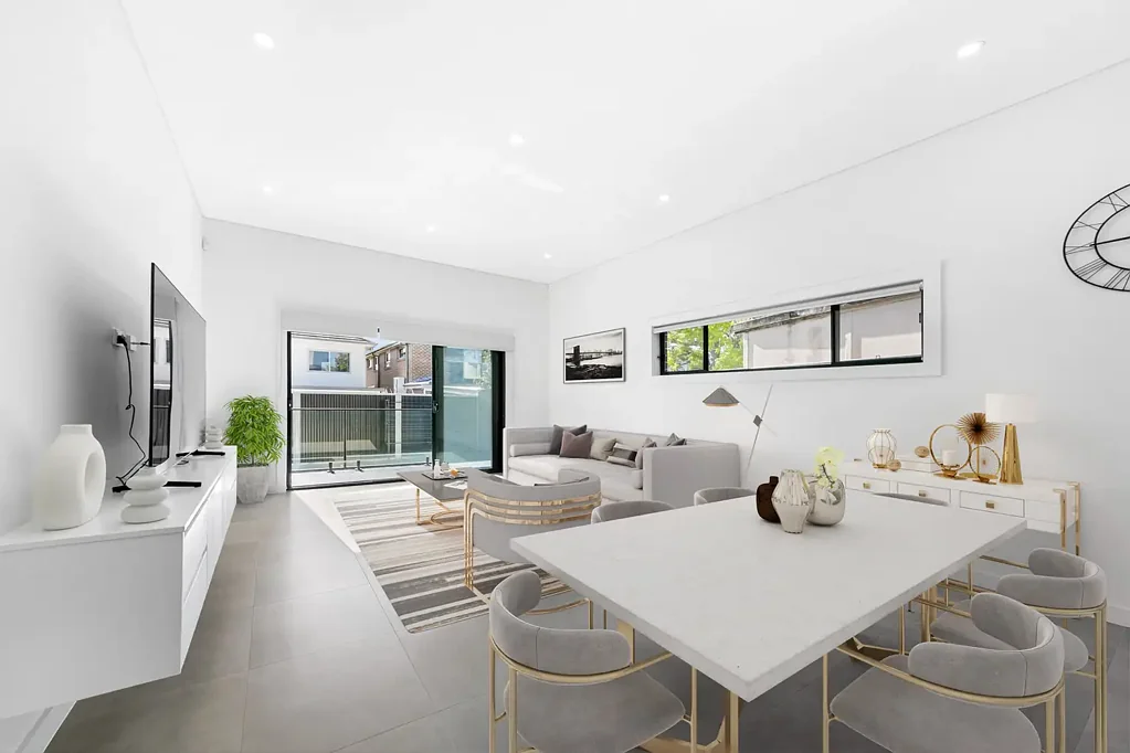 Ultra-Modern Air-Conditioned Five-Bedroom Duplex with Single Garage!