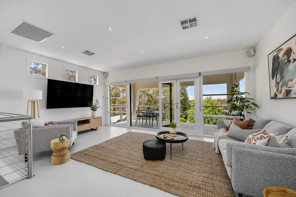 Bridgewater 4침실 Perfectly poised contemporary Hills living