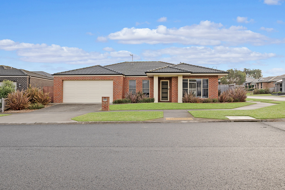 61 DENNINGTON RISE, DENNINGTON VIC 3280, 0 غرف, 0 حمامات, House