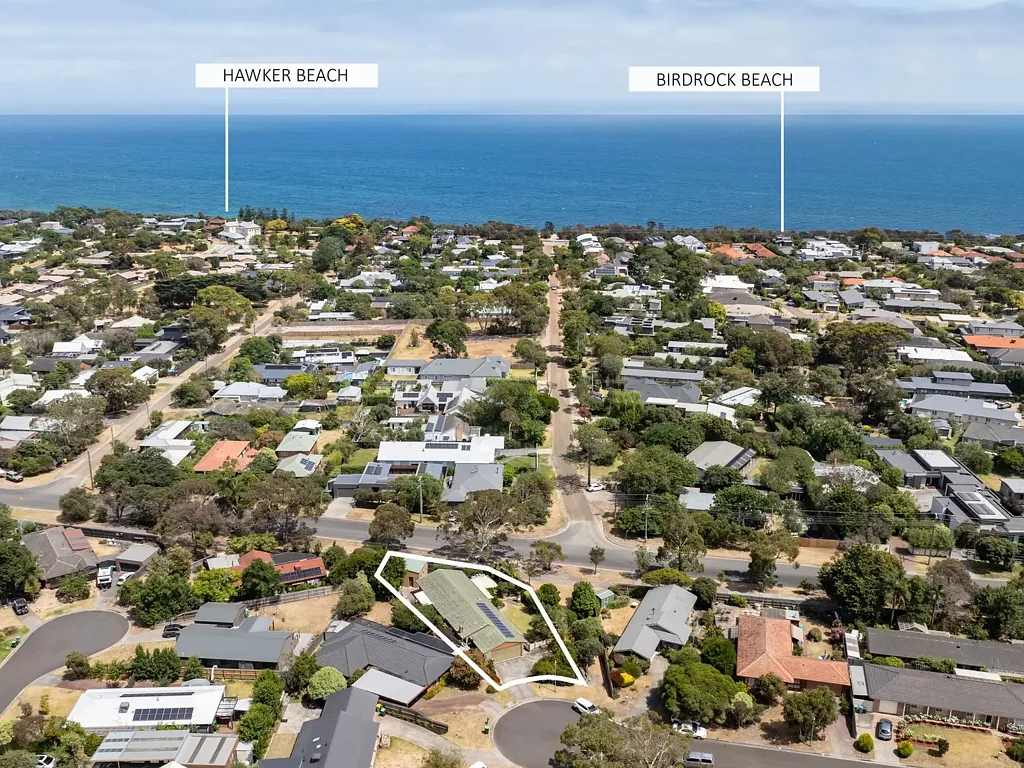 8 Wallace Place, Mount Martha, VIC 3934
