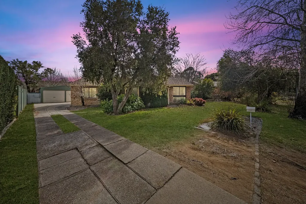 11 Cowdery Place, Monash, ACT 2904