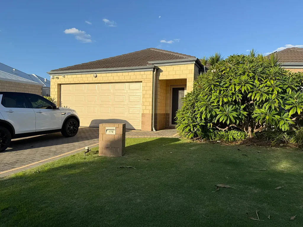 Modern Comfort & Prime Location - A Stunning 3x2x2 Home in Innaloo !