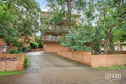 4/26 Early Street, Parramatta