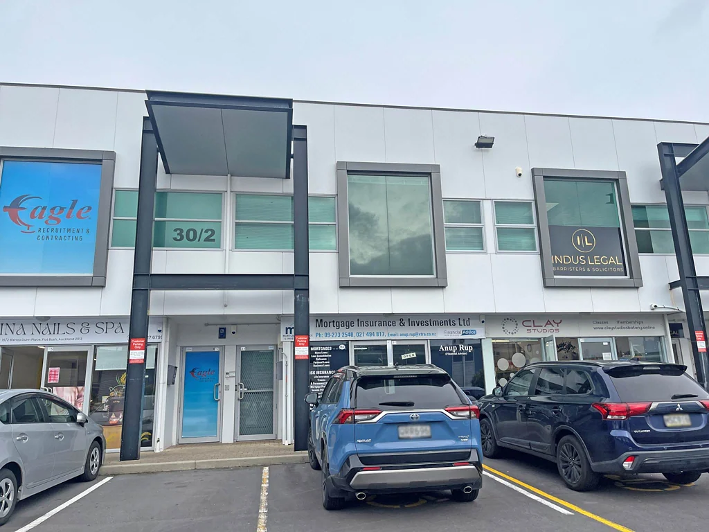 Flat Bush OFFICE AT BISHOPS GATE BUSINESS CENTRE