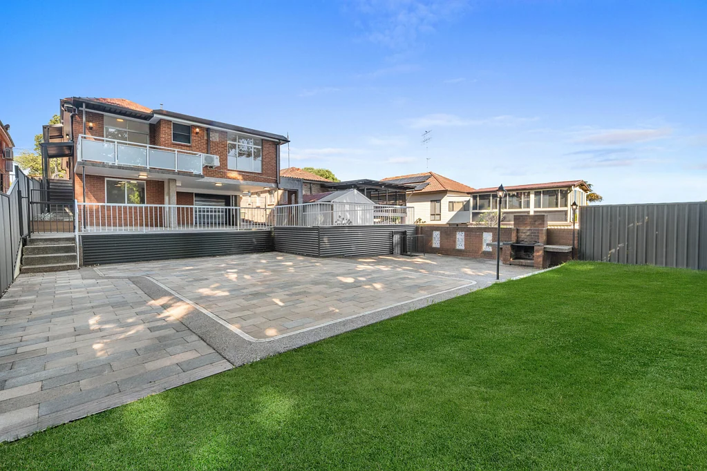 Kingsgrove 5 Bedroom Spacious Double-Brick Family Home with Elevated Views