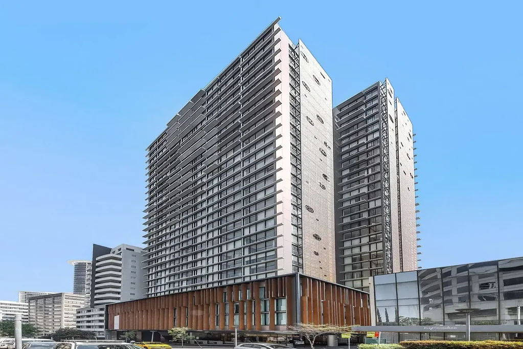 Premium north facing 2 Bedroom in the heart of St Leonards