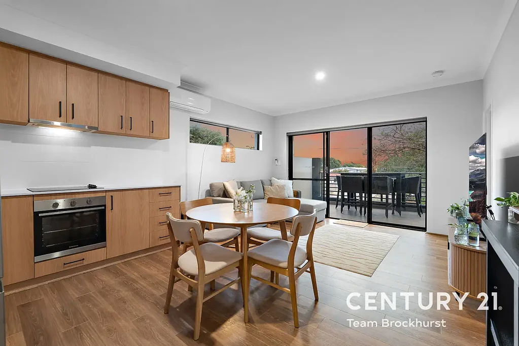 7/101 Hamilton Street, Cannington, WA 6107
