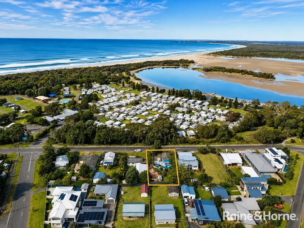 Shoalhaven Heads 4 Slaapkamer A Spacious Coastal Home in a Sought After Location