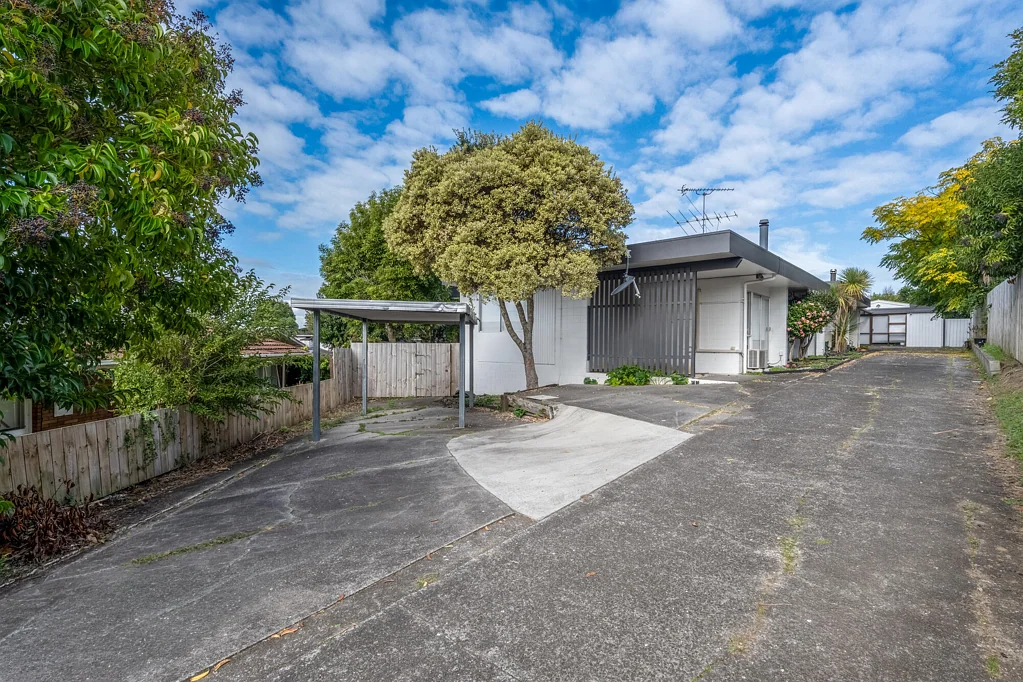 Pakuranga Heights 3房  MORTGAGEE AUCTION - 1/8 Wilbur Place