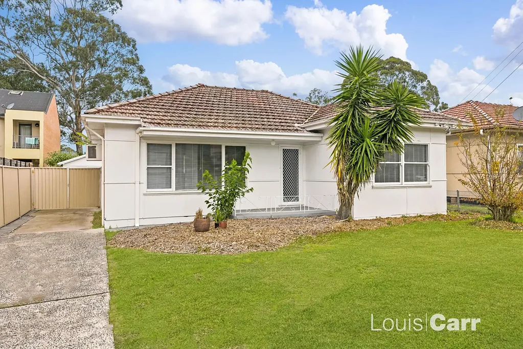 Spacious 3-Bedroom Family Home on a Huge Block – Prime Toongabbie Location