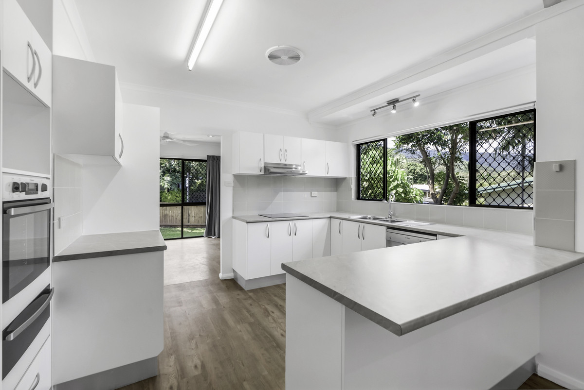 10 MADANG ST, TRINITY BEACH QLD 4879, 0 chambres, 0 salles de bain, House