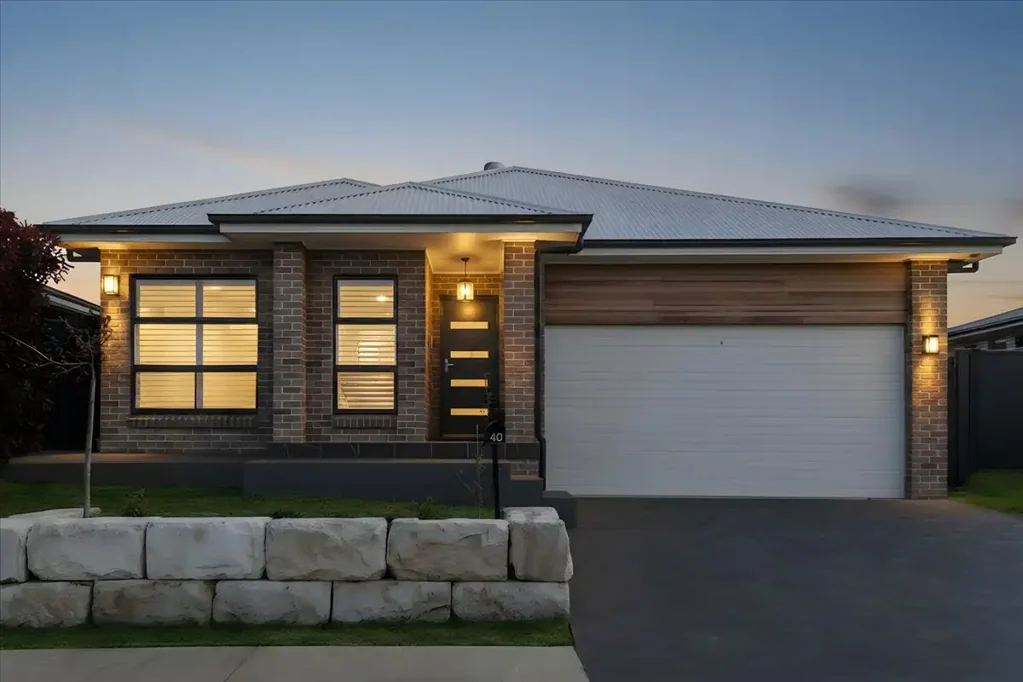 40 Roy Crescent, Thirlmere, NSW 2572