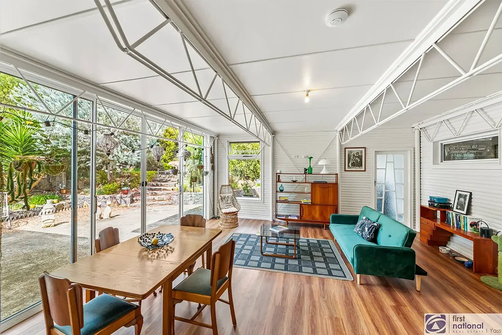 Yass 3ਬੈੱਡਰੂਮ MID-CENTURY GEM!