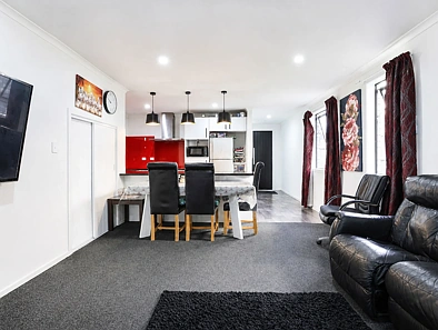 Glenview 4 Bedroom Modern 4-Bedroom Family Home Near Waikato Hospital