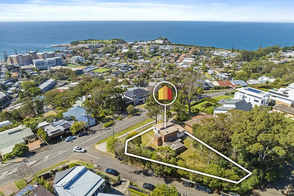 Terrigal 2房  Rare Coastal Opportunity with Ocean Views and Endless Potential