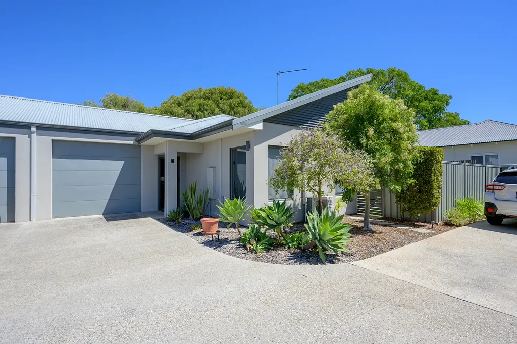 3/99 Adelaide Street, Busselton, WA 6280