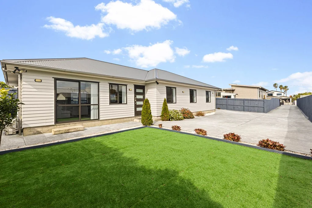 6A Seddon Avenue, Papatoetoe, Manukau City, Auckland