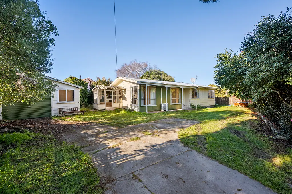 Riversdale 3chambre Big Potential. Small Price