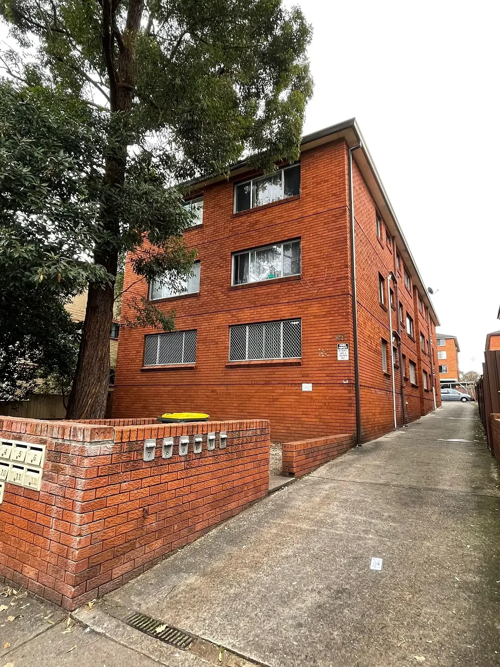 Quite & Neat Two Bedroom Unit