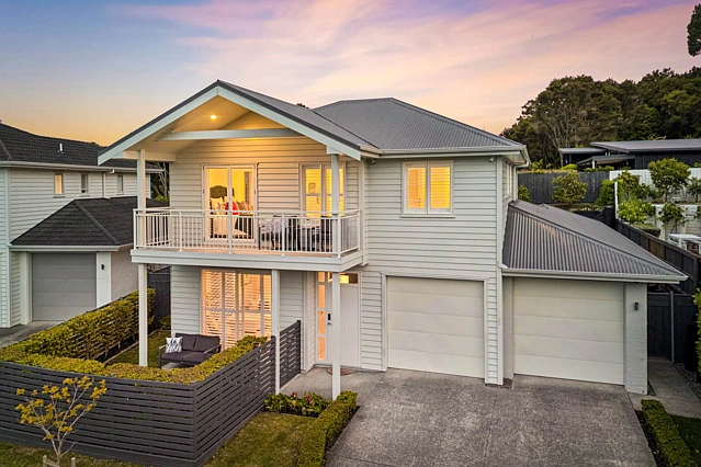 59 Mackay Drive, Greenhithe, North Shore City