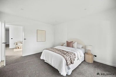 320 Mickleham Road, Westmeadows, VIC 3049, 5房, 3浴, House