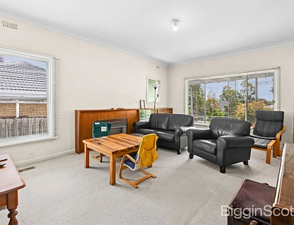 24 Mitchell St, Blackburn North, Inner East Melbourne, 3 Kuwarto, 1 Banyo, House