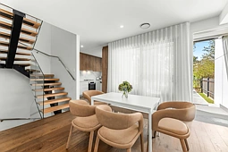 2/6 Durbar Avenue, Kirrawee