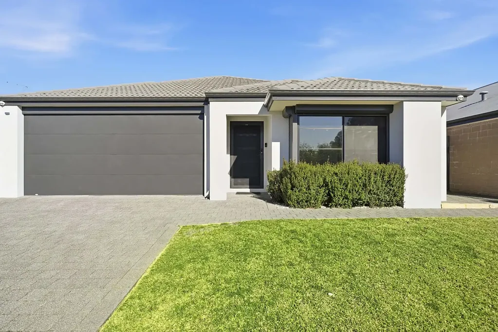 Maddington 4Moenga Stylish Family Living in a Prime Maddington Cul-De-Sac Location