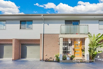 Werrington 4 Slaapkamer Peaceful Townhouse Living with Space to Enjoy