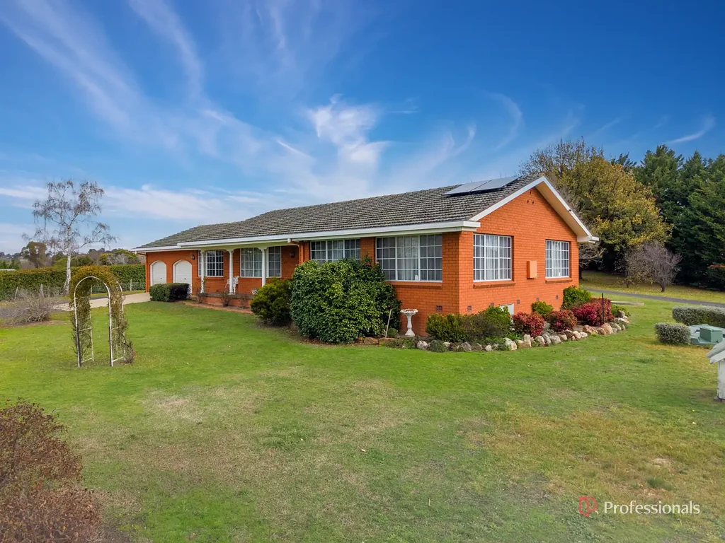 Armidale 3બેડરૂમ Space, Shedding and Country Comfort Minutes from Town
