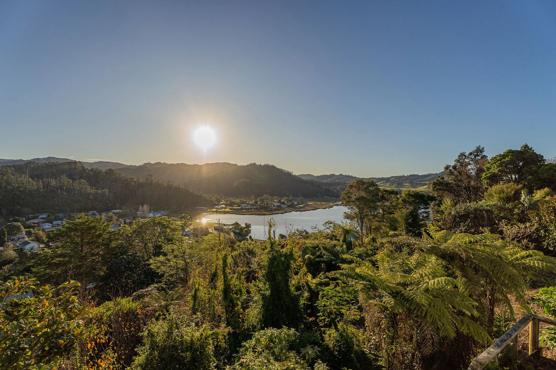 Tairua 3Phòng ngủ Come Home to Ridge Road Views