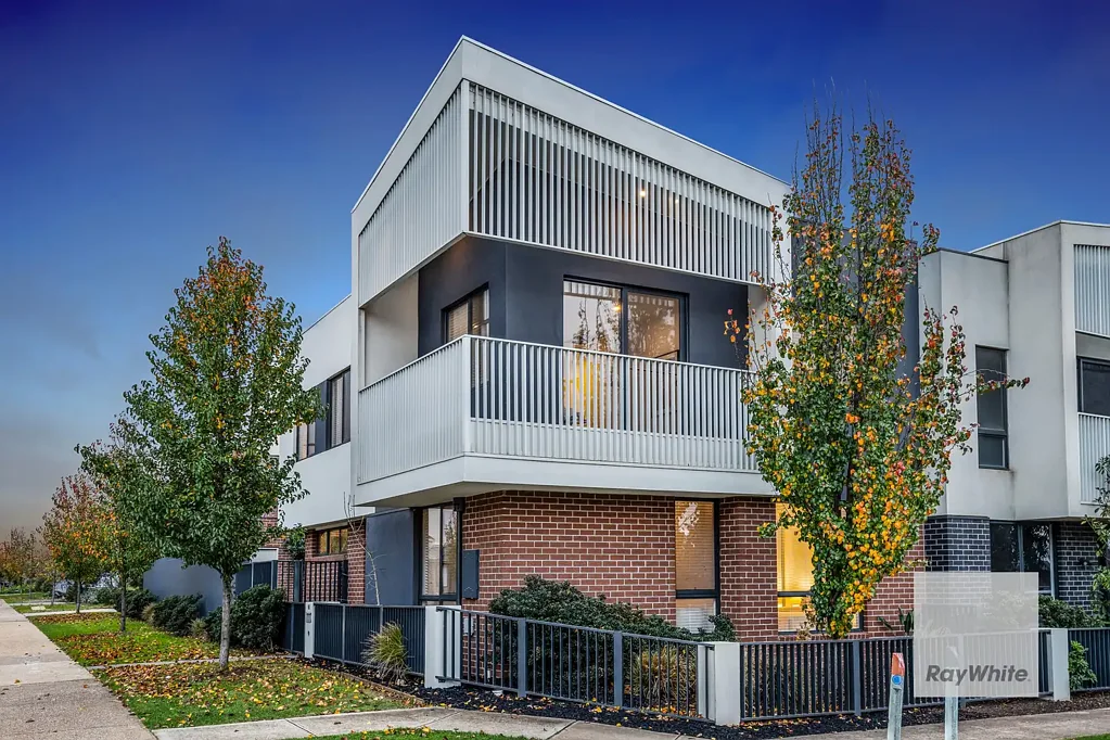Aintree 5침실 Contemporary & Spacious Family Living Opposite Parkland!