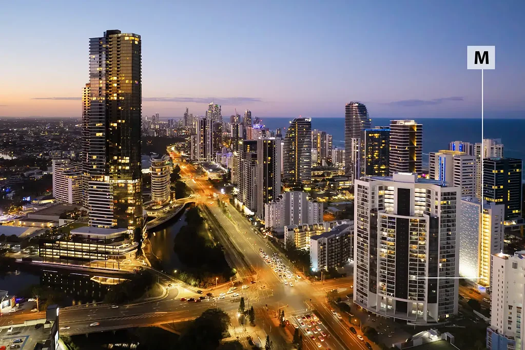 Broadbeach 1 Slaapkamer Stunning Sunset Views & Rare Second Car Space