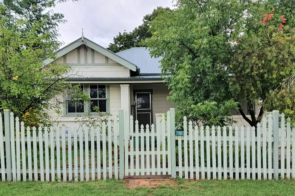 Lovely Cottage Close To Town