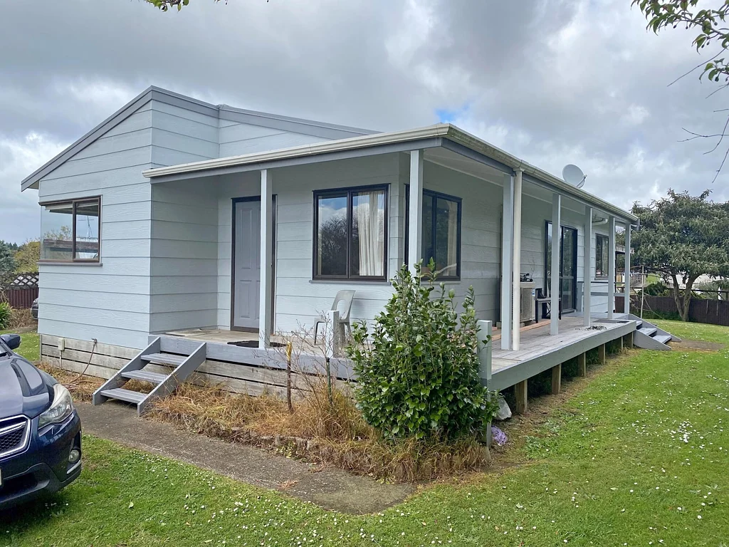 Katikati 2 Slaapkamer Fantastic Location, Easy Living