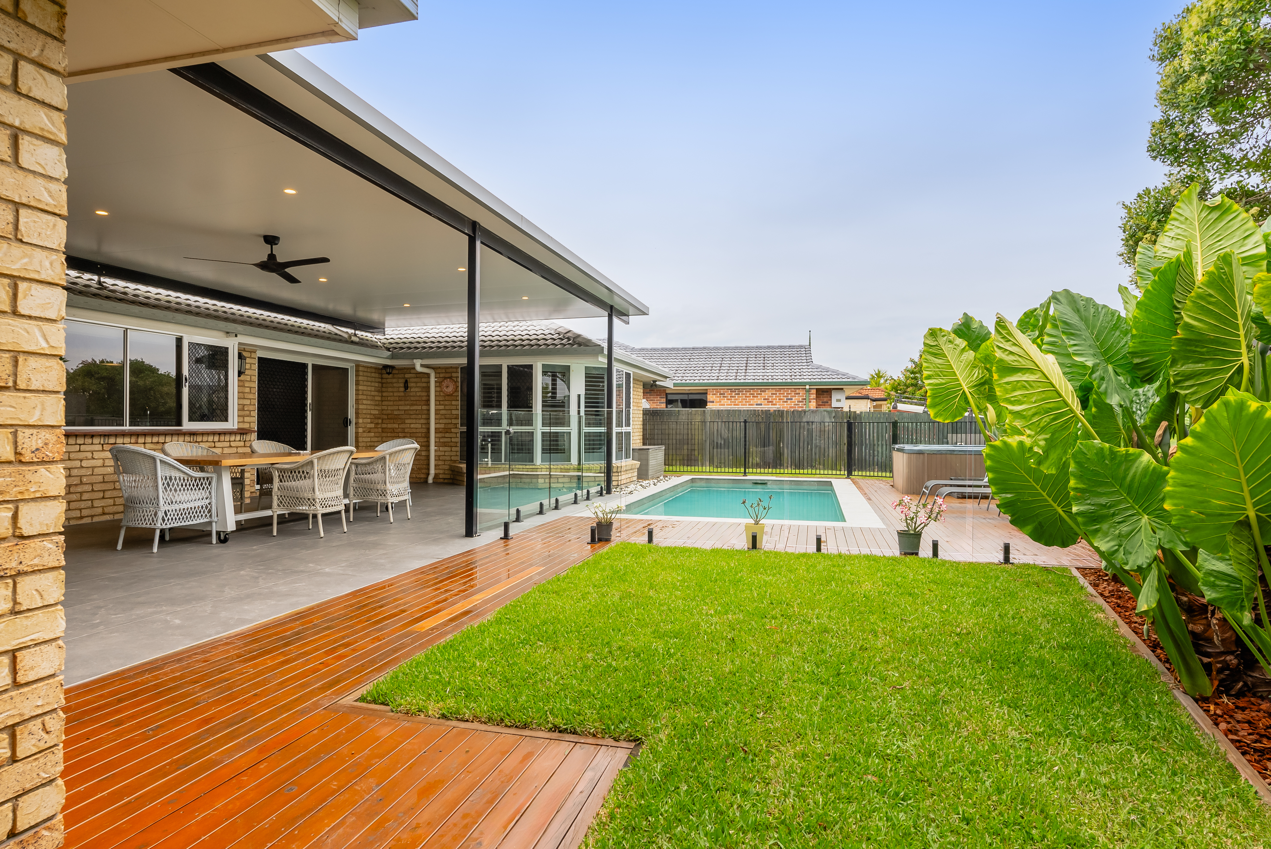 7 GLENMORE CL, CALOUNDRA WEST QLD 4551, 0 कमरे, 0 बाथरूम, House