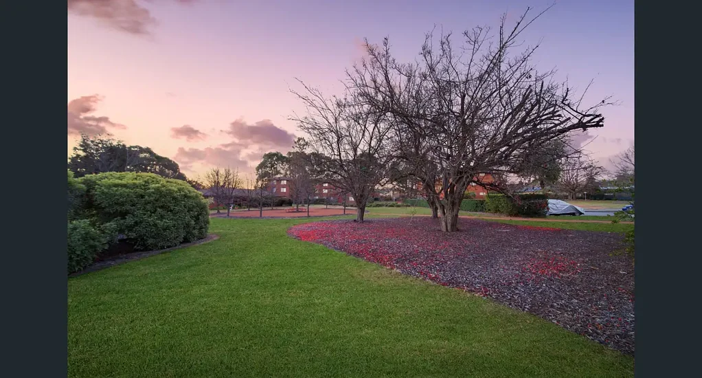 Hughes 1Zimmer One bedroom unit for sale in Hughes ACT