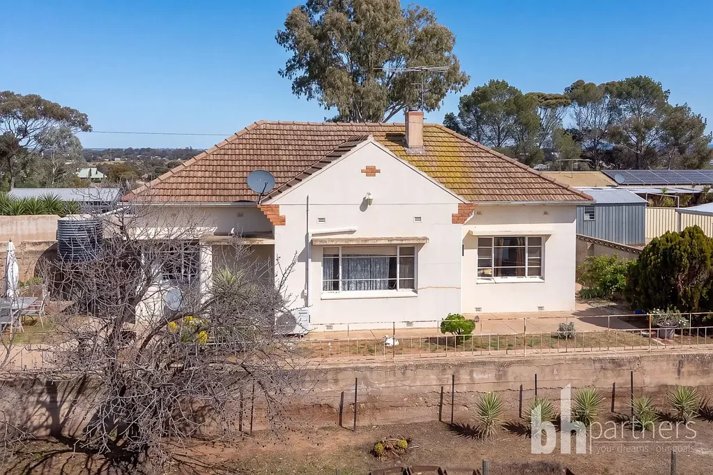 Mannum 3Kwarto Investment Opportunity with Views!