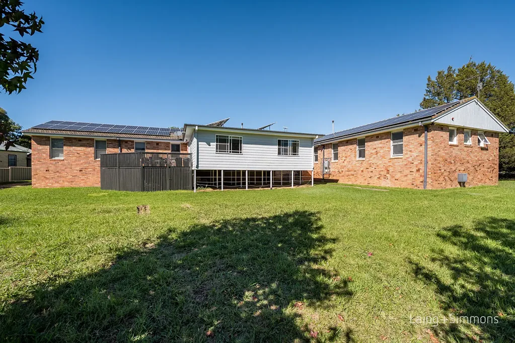 Boarding House Rooms Available