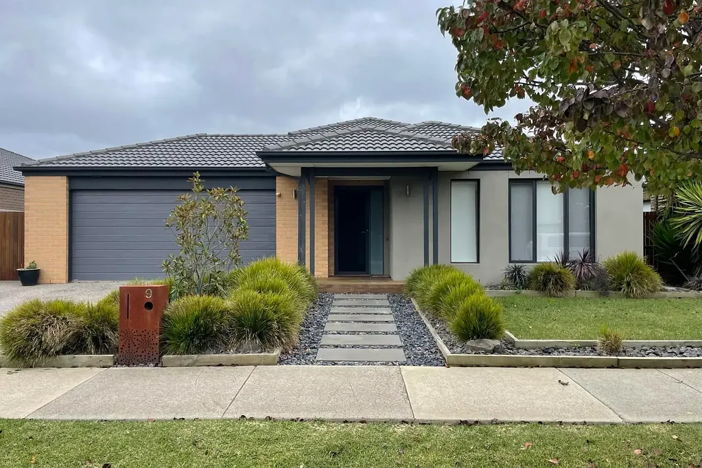 6 month lease available! FULLY FURNISHED