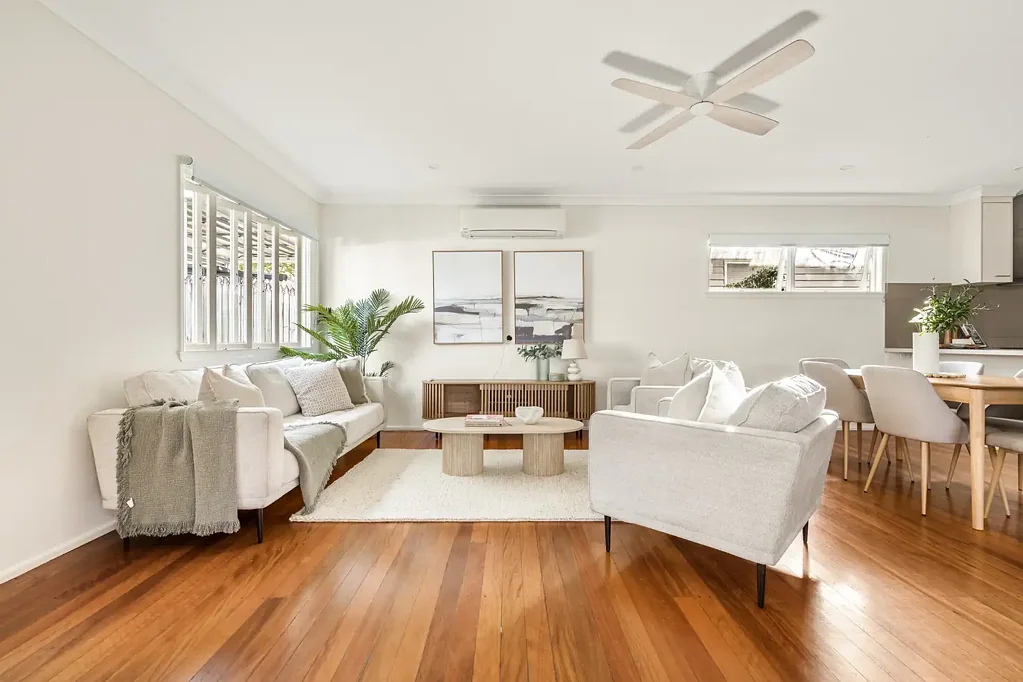 11 Equinox Street, Taringa, QLD 4068
