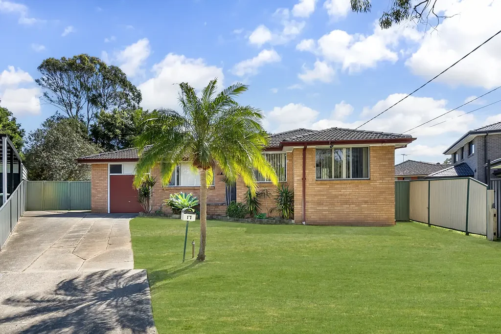 17 Mactier Avenue, Milperra, NSW 2214