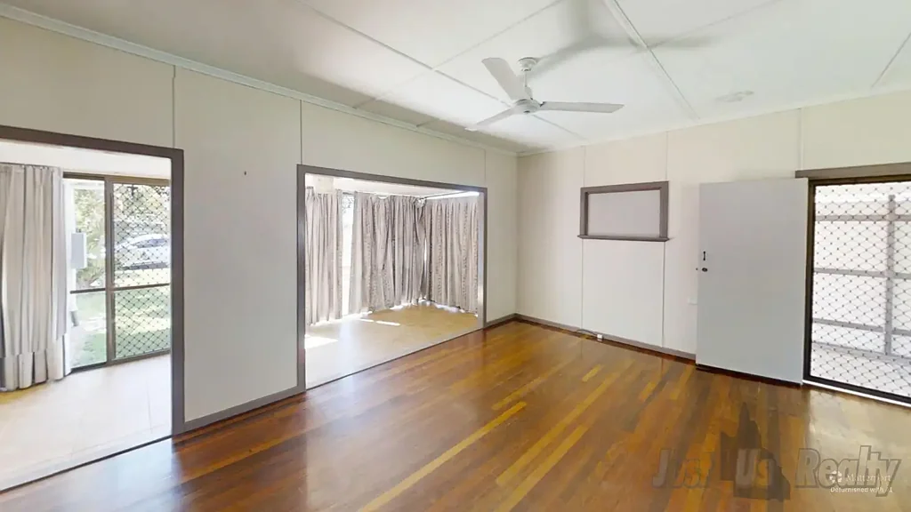 Comfortable Low-Maintenance 3-Bedroom Home with Spacious Yard & Multiple Living Areas