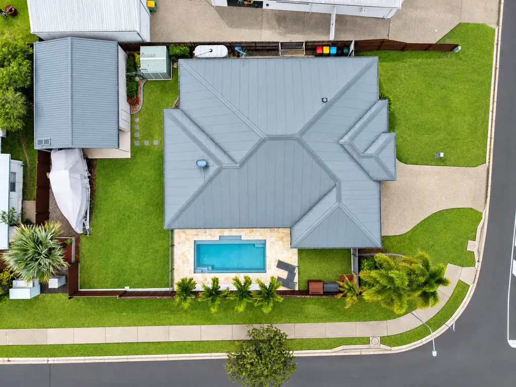Rural View 4房  Your Own Private Retreat - Space, Style & Effortless Living!