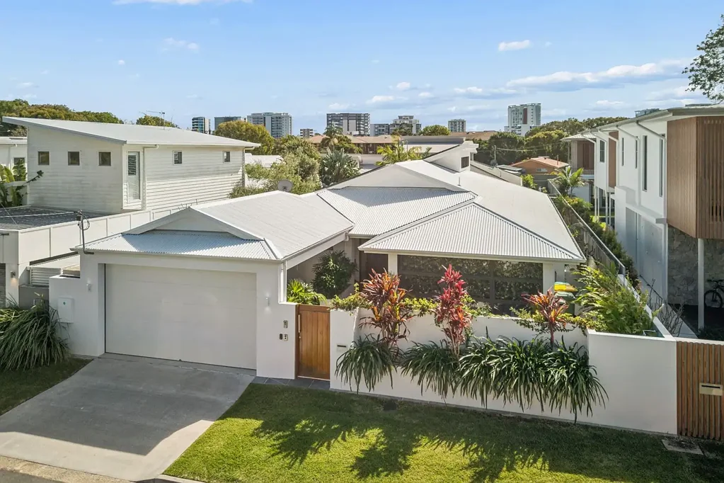 Coolangatta 5બેડરૂમ Kirra's Barefoot Beach House