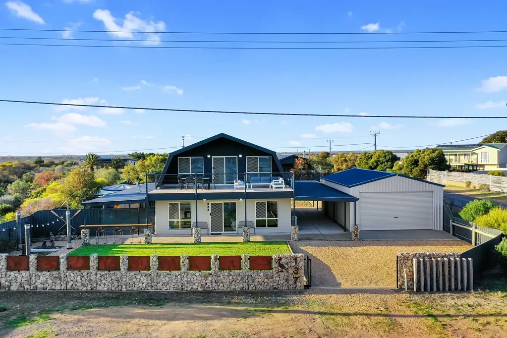 137 The Esplanade, Thompson Beach, SA 5501