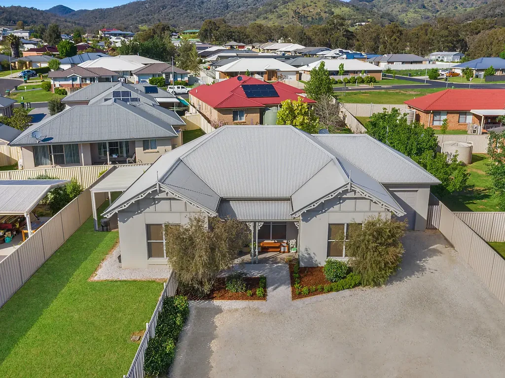 Beautiful 3 Bedroom Home